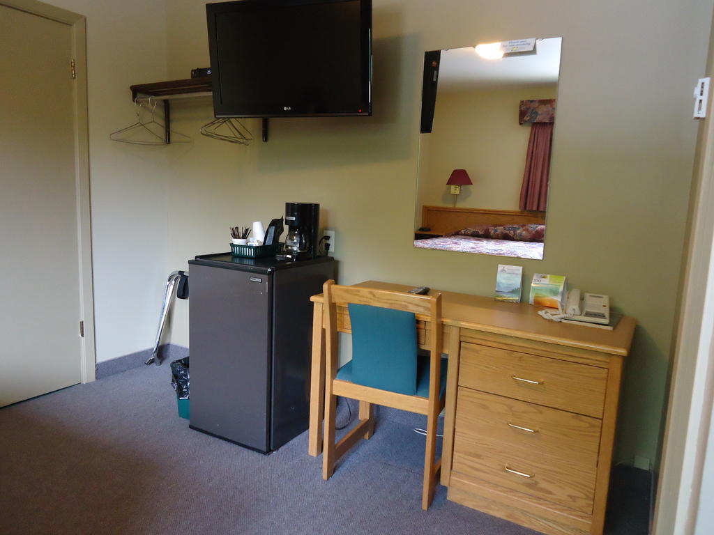 Lake-Vu Motel Kenora Habitación foto